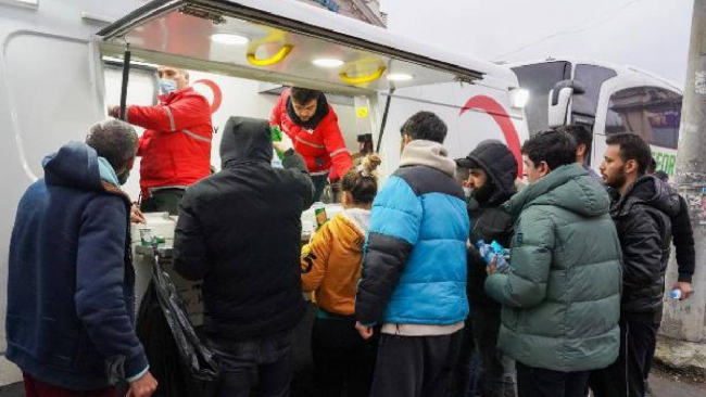 Kızılay’dan Ukrayna'ya insani yardım malzemesi desteği